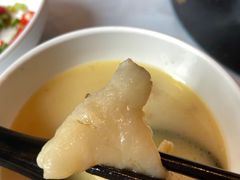 -鲜入围煮花胶鸡海鲜火锅