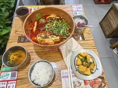 -成都你六姐·牛肉冒菜(上海陆悦汇店)