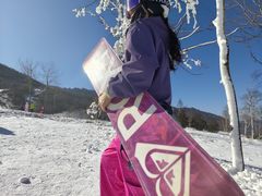 -鳌山滑雪度假区