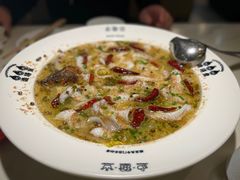 -渔语鱼酸菜鱼新川菜(来福士店)