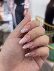 -晨·艺美甲美睫