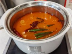 -百品聚旋转火锅(万德庄店)