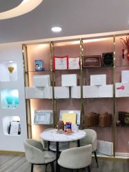 -美凰芳华悦颜产后健康管理中心