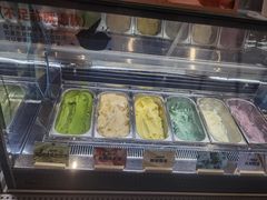-极拉图·现制冰淇淋(大卫城店)