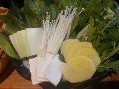 蔬菜拼盘-牛品福潮汕牛肉火锅(旺庄店)