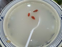 -牛一嘴·兰州牛肉面·大盘鸡(财富中心店)