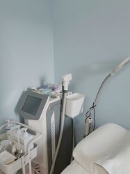 -첫번째 初见美学中心