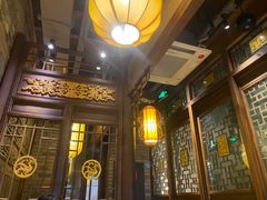 -小龙坎火锅(湖滨银泰in77店)