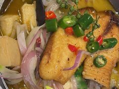 -渝是乎酸菜鱼(龙旗购物中心店)