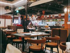 大堂-耶里夏丽·丝路新疆菜·清真食品(徐汇南丹东路臻选店)