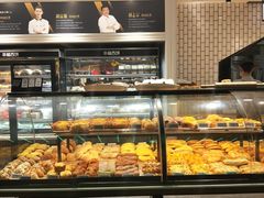 面包甜点陈列柜-幸福西饼面包茶饮(车公庙店)