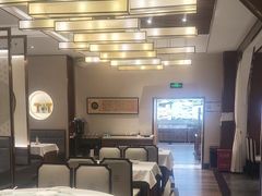 -湘阅•威海海鲜•湖南味道(华宝店)