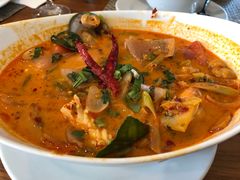 -Chom Cafe and Restaurant
