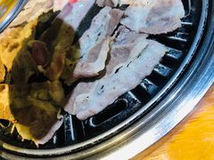 精品牛五花-唯成•韩国炭火烤肉 유성고기