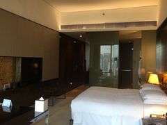 -广州天河希尔顿酒店