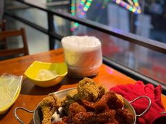 -BHC炸鸡(明洞总店)