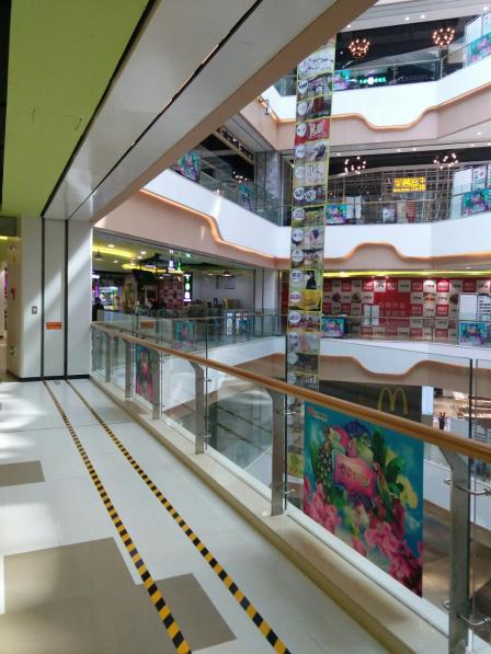 o2小氧果汁店(美美时尚广场店)-"很不错的一家店,水果都很新鲜,果汁