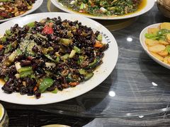 -江湖黑大兔(杨家坪店)