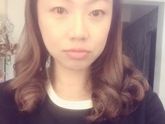 -维纳斯化妆摄影学校