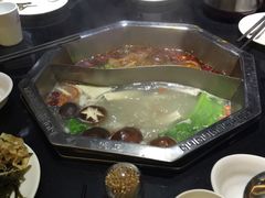 -重庆德庄火锅(体育中心店)