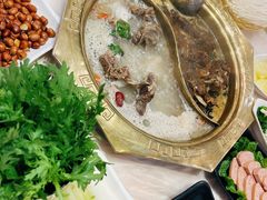 -怪怪龙虾·来自江苏盱眙(惊驾路店)