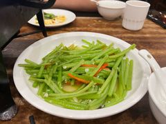 -一楼食业·美食人家