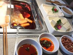 -海底捞大排档火锅(悦荟广场店)