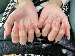 -H12 STAR日式美甲美睫专门店