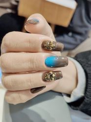 -UGIRL有个美甲