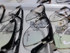 -华彬眼镜专业渐进配镜(潘家园店)