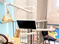 -极光口腔·矫正种植修复(锦江店)