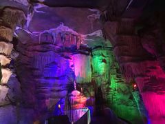 -泰安地下龙宫景区