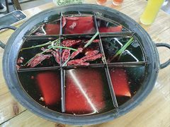 -正南齊北重庆老火锅(光华村直营店)
