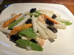 翠玉小炒-魏铭鱼头捞饭(晋阳路店)