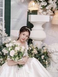 -伯瓷皇后婚纱艺术空间