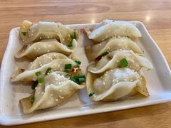 牛肉鍋貼-小姜锅贴(凤凰街店)