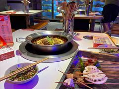 -钢管厂五区小郡肝串串香(奥克斯广场锦城万达店)