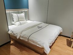 -全悦酒店(广州天河林和西地铁站店)