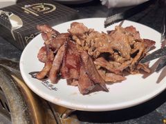 -嘿嘟嘟·肋条烧肉放题(爱融荟城店)