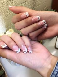 -Easy Lady美甲美睫半永久纹绣工作室