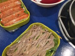 -马路边边串串香形象店(磐石路店)
