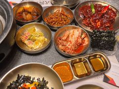 -草家酱蟹炭火烤肉店(珲春南路二店)