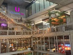 -ROAST coffee & eatery