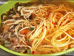 辣酱咸菜面-月亮生煎大王