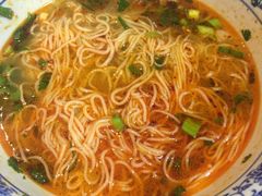 -陇上全荟兰州传统牛肉面(延吉路店)