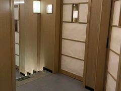 -耳湾躺式采耳SPA馆(保利五月花店)