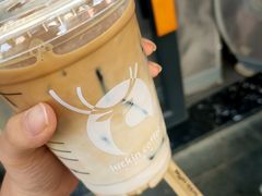 -瑞幸咖啡(大连罗斯福广场一层店)