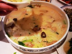 -咪咪川菜(太乙路店)