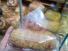 -顶东面包花园·生日蛋糕(太平店)