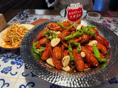 -川流不息·地道川菜·小龙虾(新松江路店)